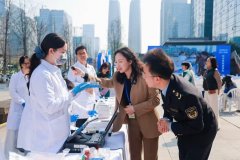 <b>凝结全平易近共治之力</b>